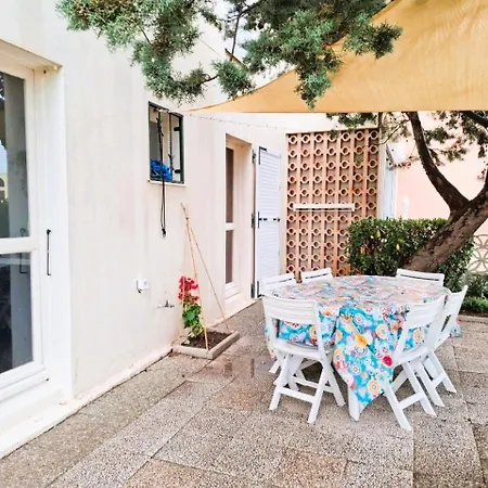 Rez De Jardin Climatise Avec Grande Terrasse Holiday home